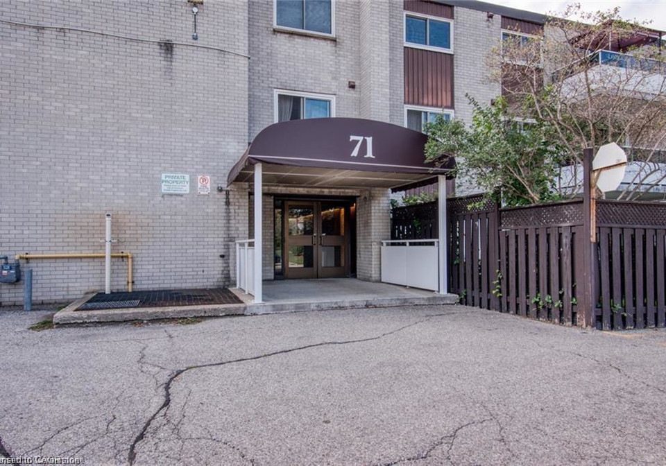 71-vanier-drive-kitchener-ontario-40793027