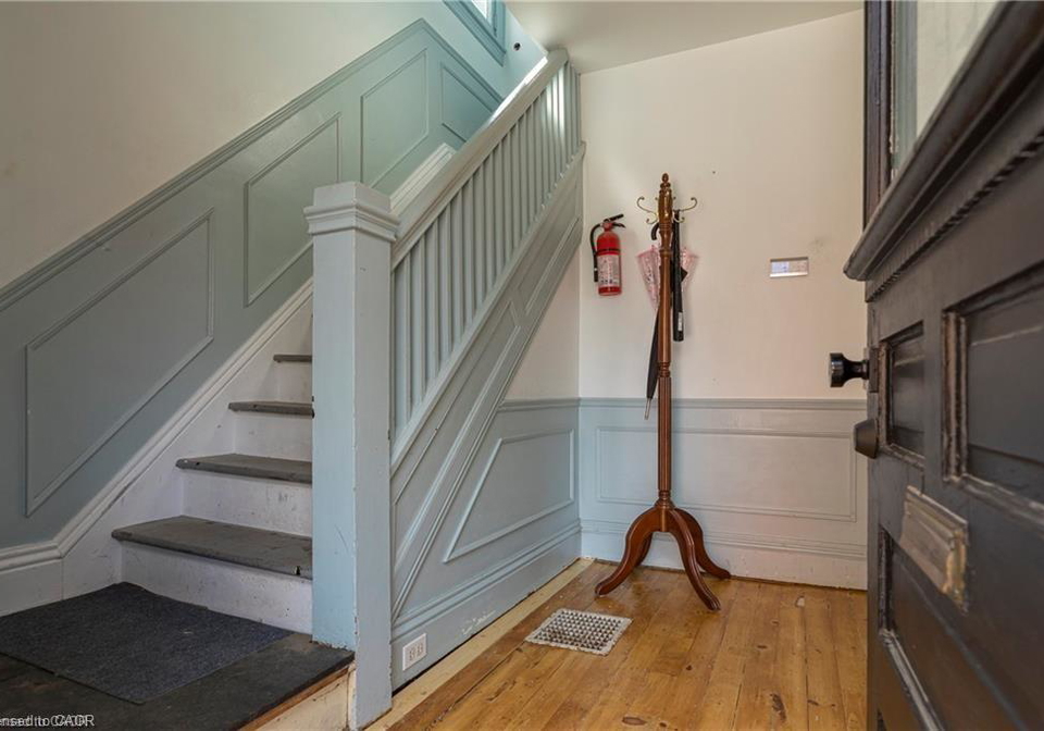 223-homewood-avenue-hamilton-ontario-40793029
