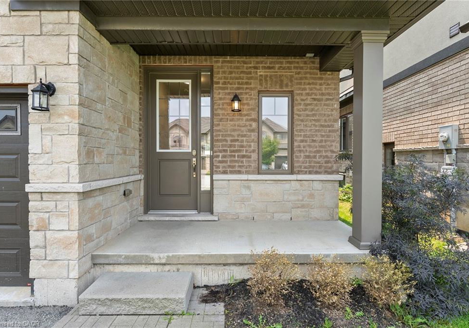 68-dodman-crescent-ancaster-ontario-40793102
