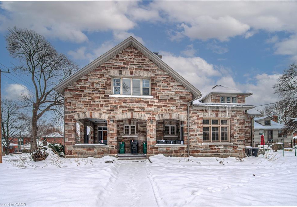 916-queenston-road-cambridge-ontario-40793116