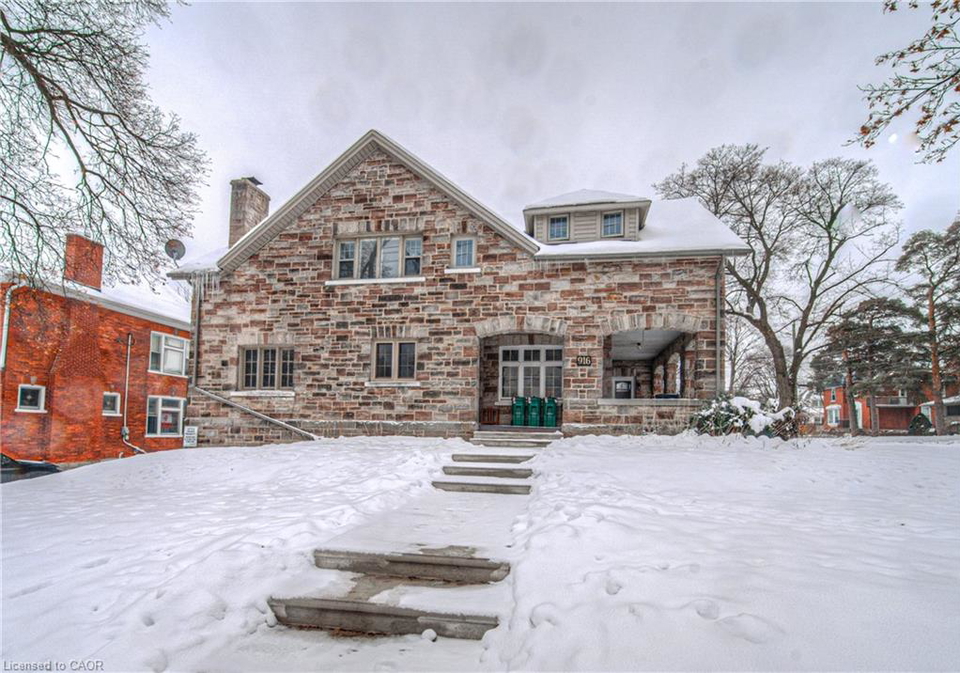 916-queenston-road-cambridge-ontario-40793116