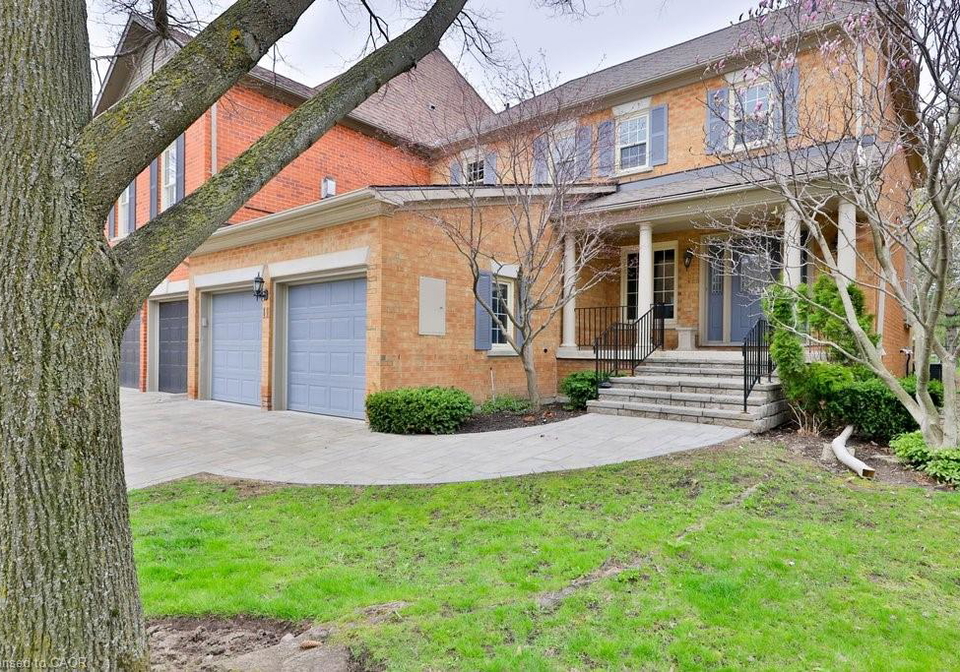 4211-millcroft-park-drive-burlington-ontario-40793148