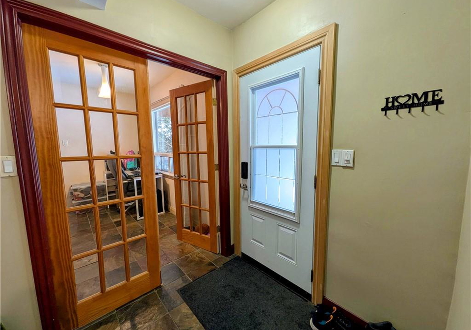 85-dodson-street-hamilton-ontario-40793241
