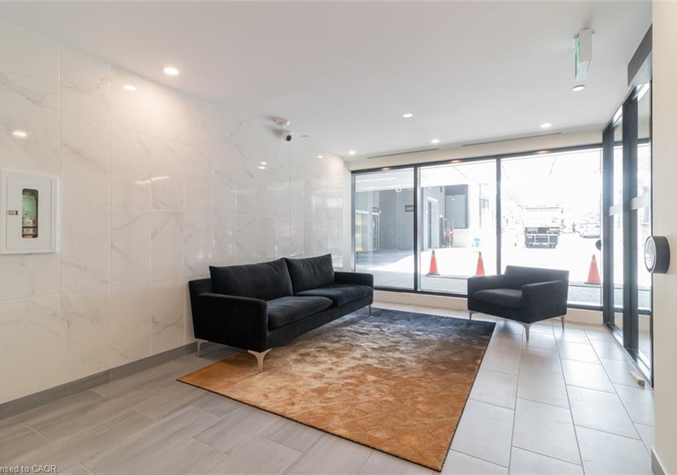 104-garment-street-kitchener-ontario-40793382