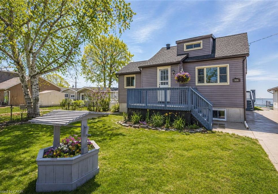 906-lakeshore-road-selkirk-ontario-40793384