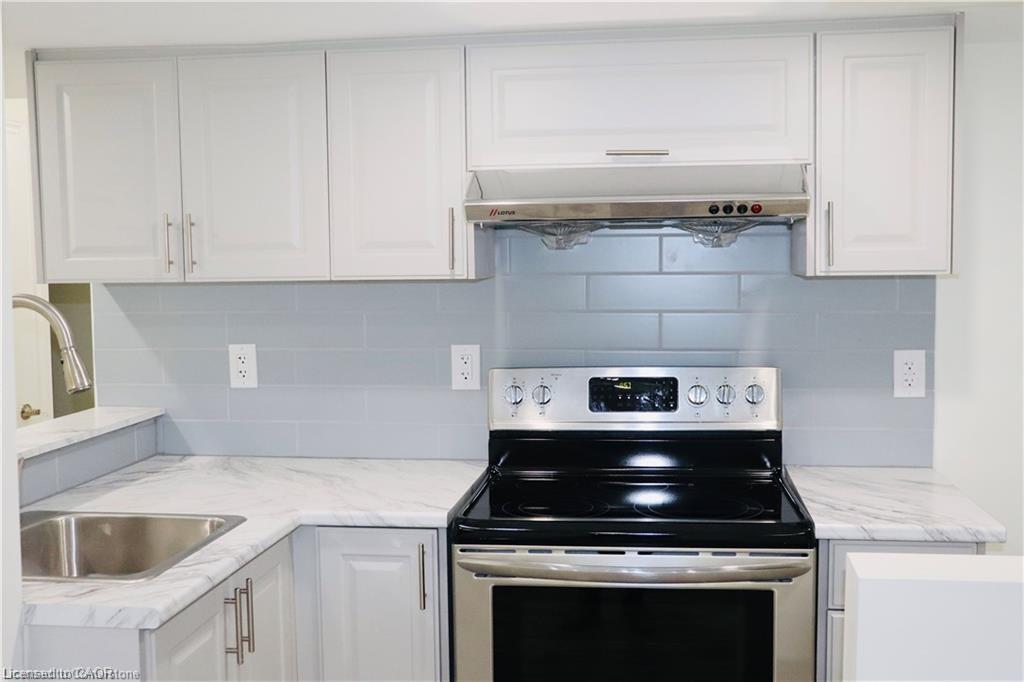 386-grovehill-crescent-kitchener-ontario-40793437