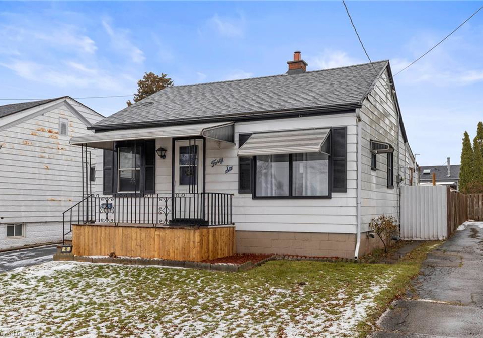 46-adeline-avenue-hamilton-ontario-40793516