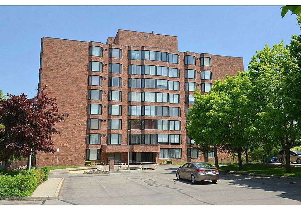 200-limeridge-road-w-hamilton-ontario-40793612