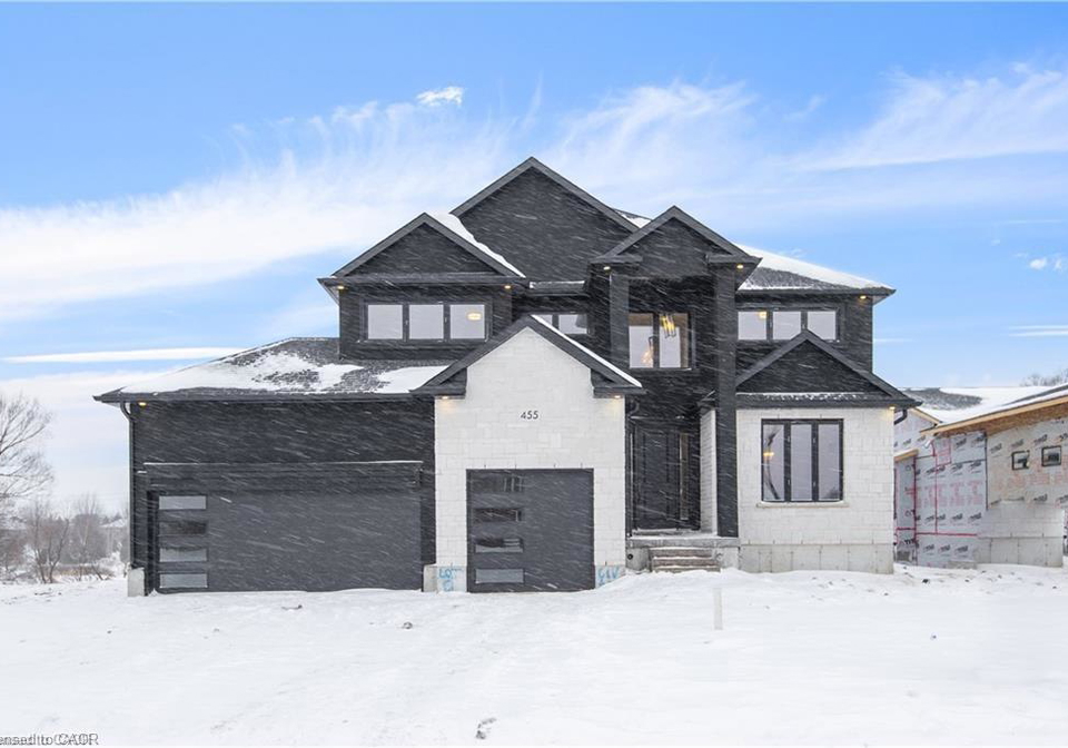 lot-2-avery-place-milverton-ontario-40793625