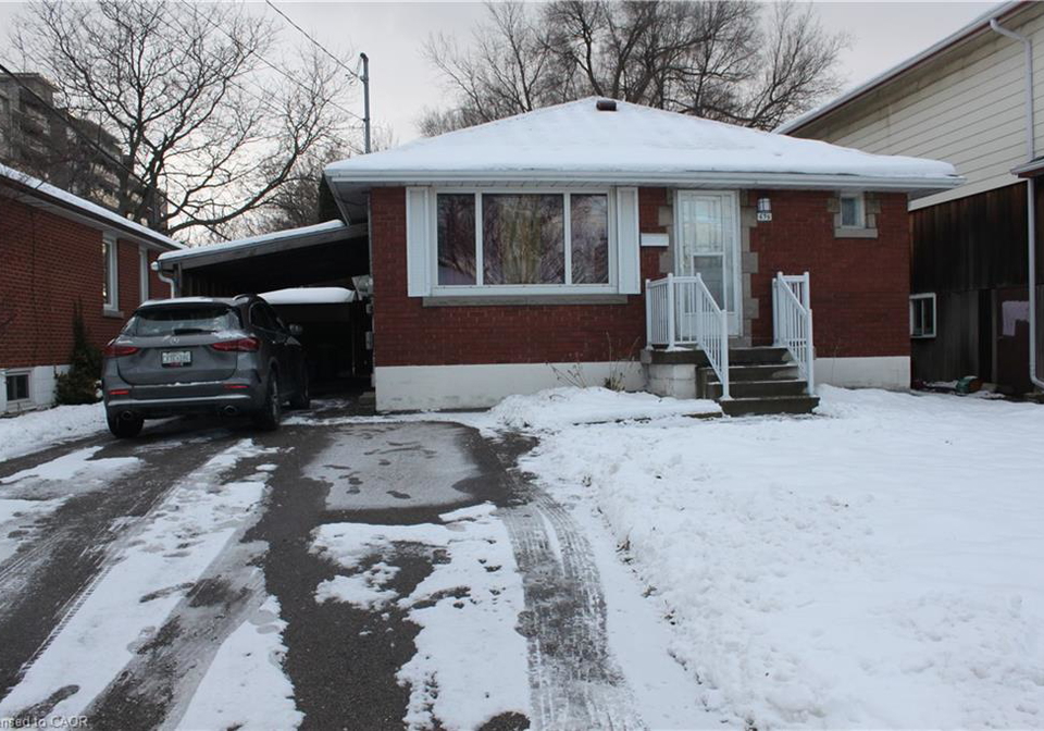 696-ninth-avenue-hamilton-ontario-40793639
