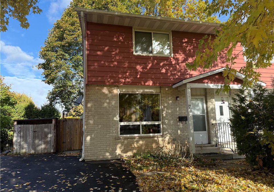 79-lillian-drive-waterloo-ontario-40793641