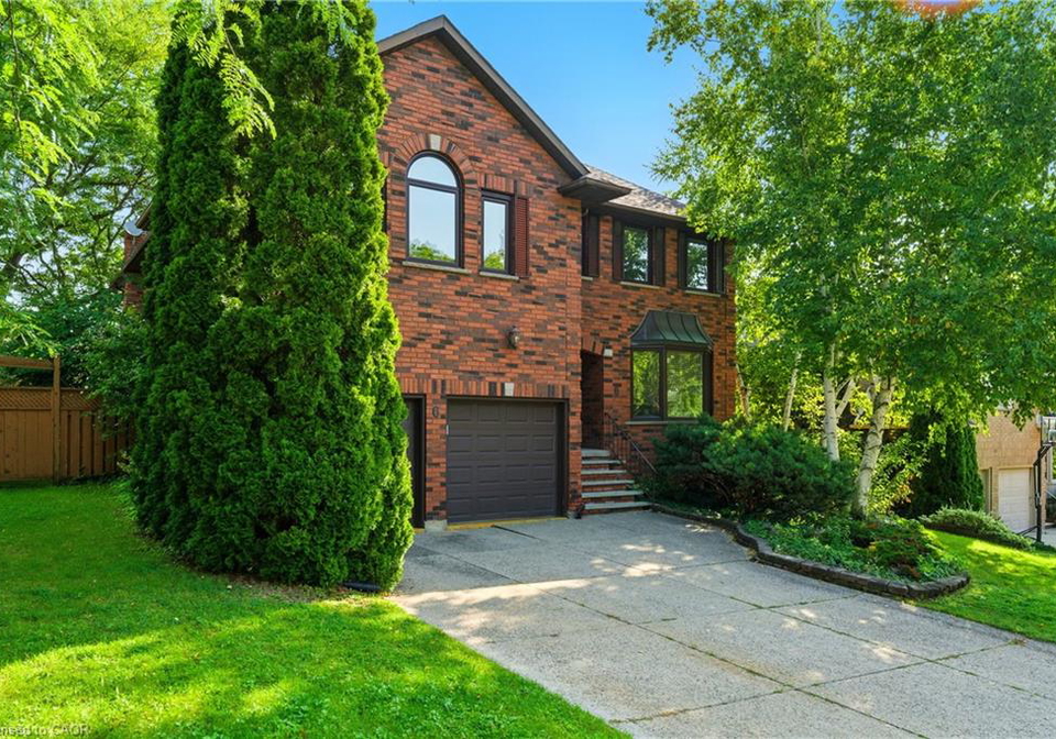 6-renata-court-hamilton-ontario-40793652