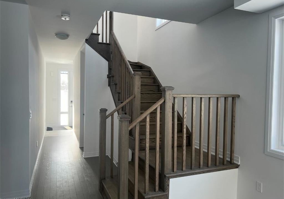 95-manuel-street-stratford-ontario-40793667