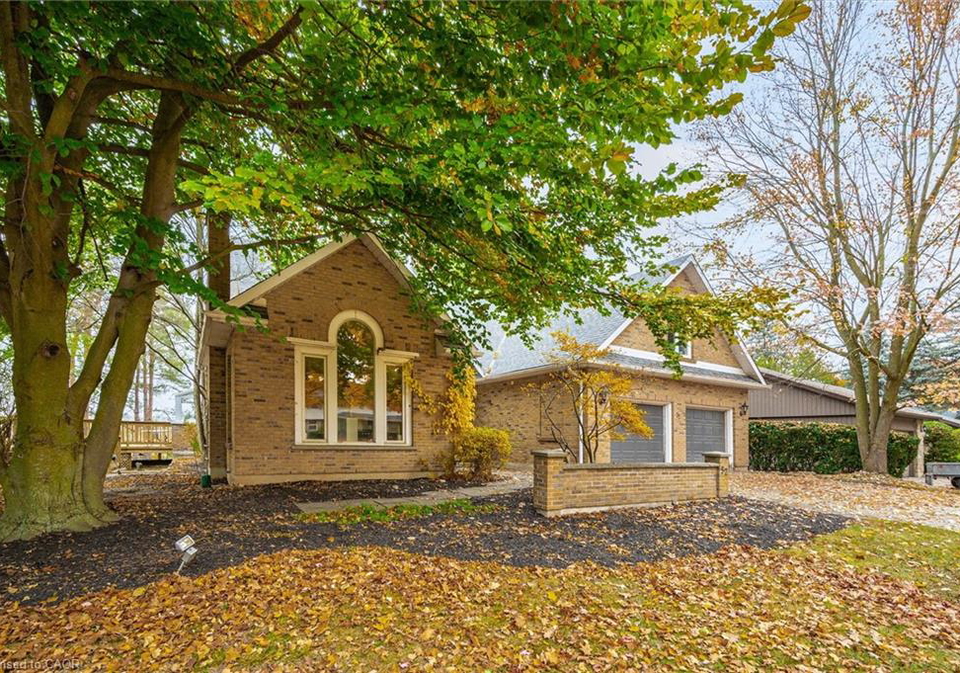 52-mcnab-street-e-elora-ontario-40793686