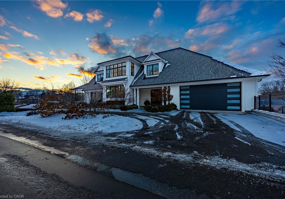 34-grand-street-port-dover-ontario-40793724