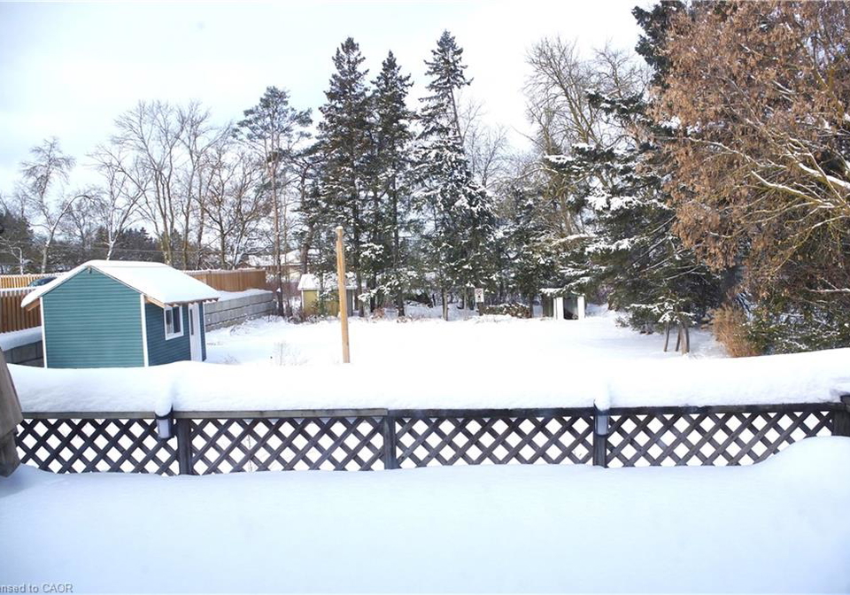 425-wellington-street-e-mount-forest-ontario-40793764