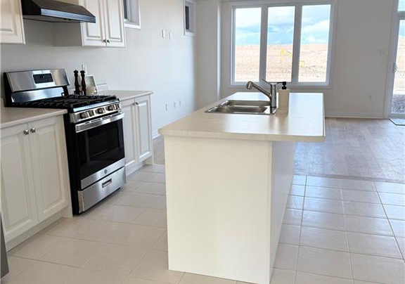 64-masters-street-welland-ontario-40793861