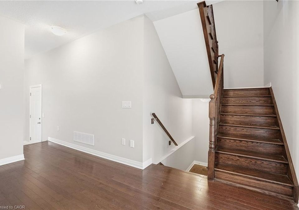 4201-cherry-heights-boulevard-beamsville-ontario-40793948