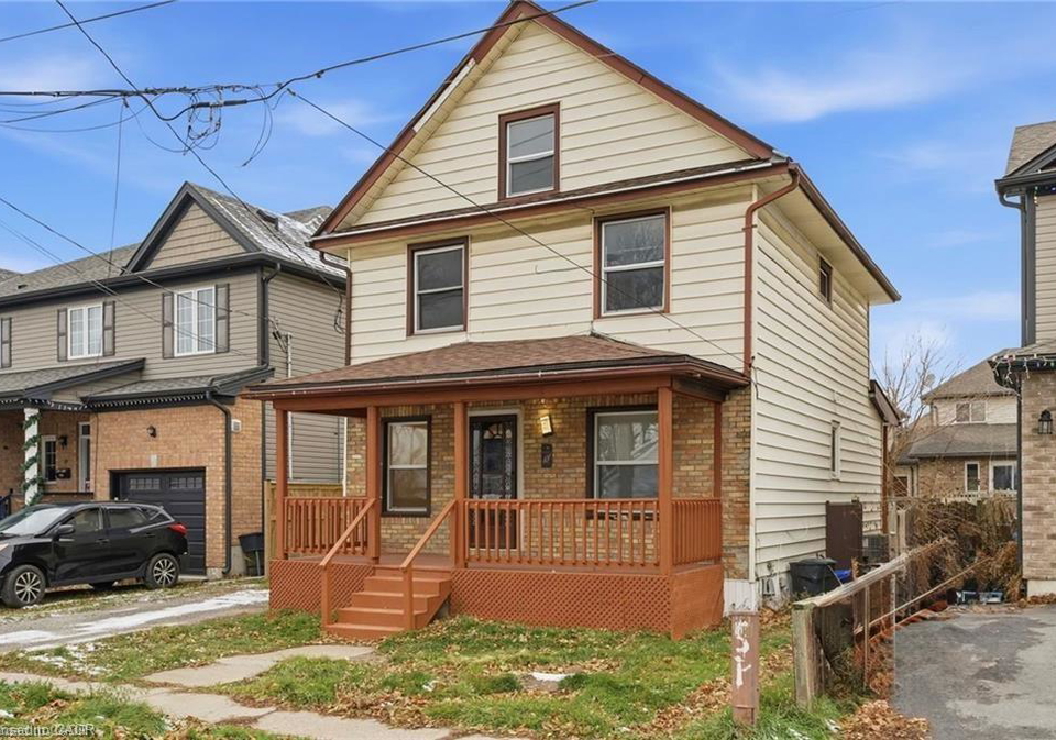 1-violet-street-st-catharines-ontario-40793972