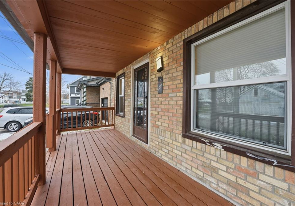 1-violet-street-st-catharines-ontario-40793972