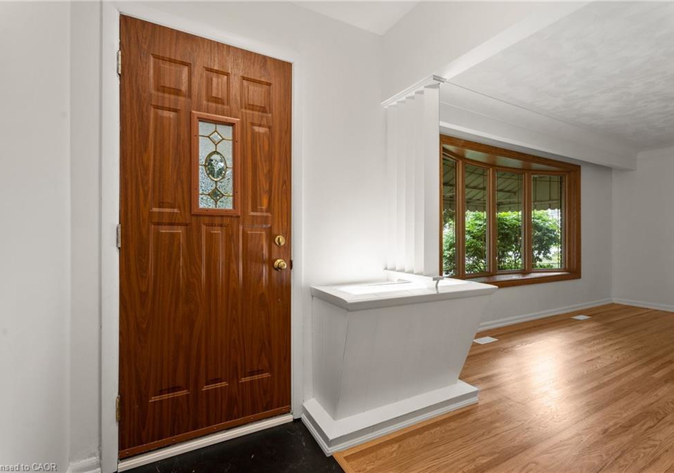 98-laurier-avenue-hamilton-ontario-40794027