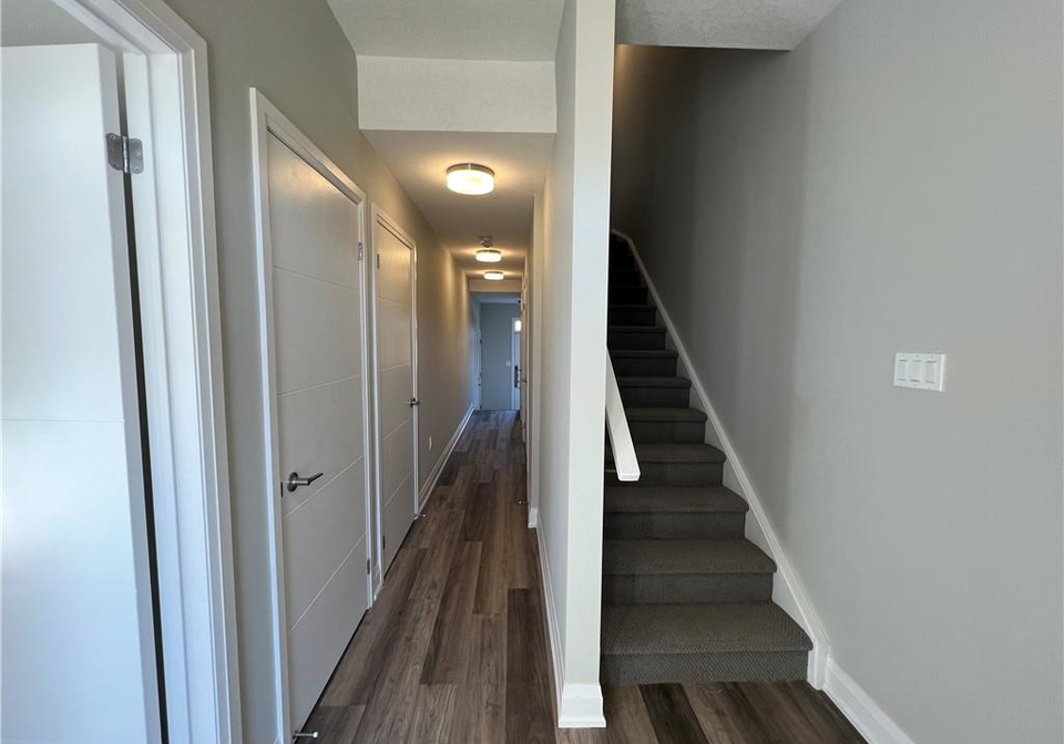 176-huron-street-guelph-ontario-40794057