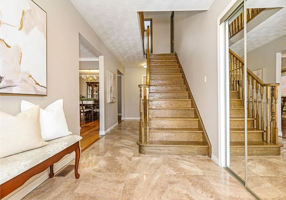 2137-cleaver-avenue-burlington-ontario-40794078