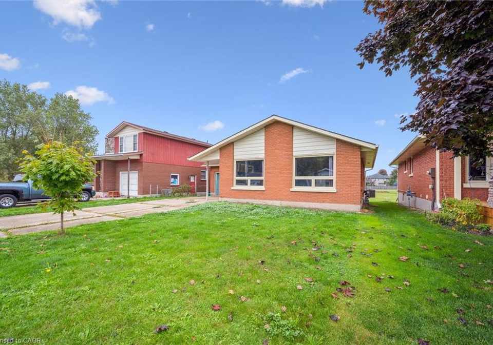 635-raglan-street-palmerston-ontario-40794080