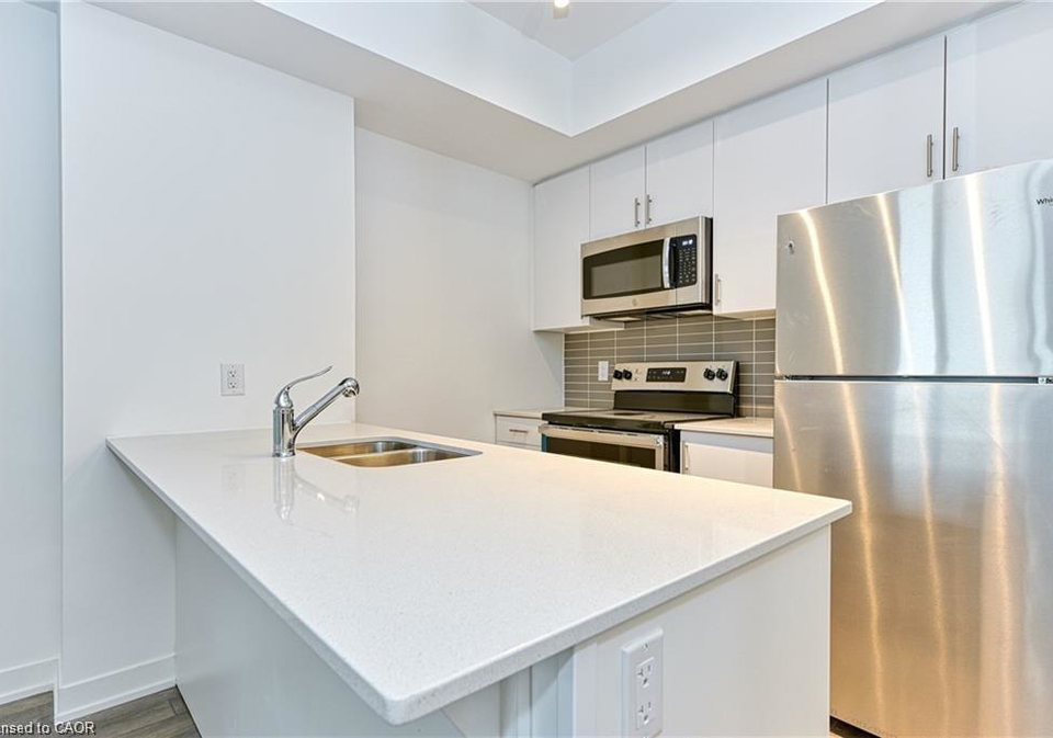 550-north-service-road-grimsby-ontario-40794159