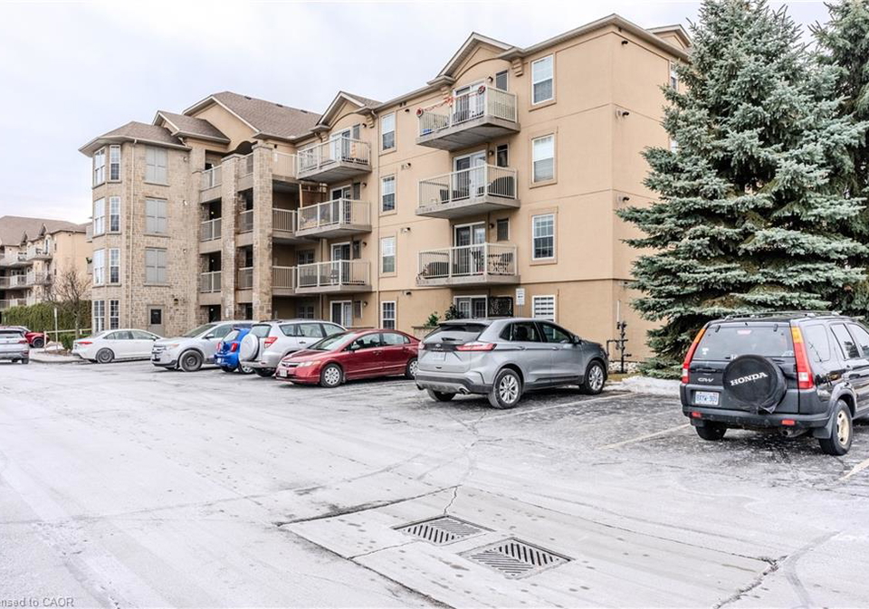 1830-walkers-line-burlington-ontario-40794194