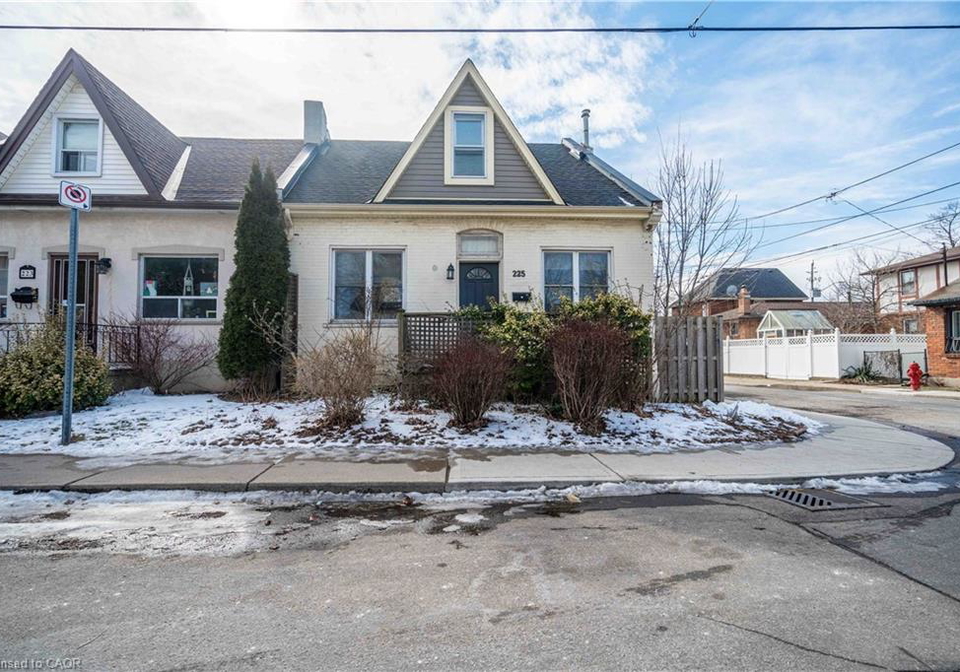 225-napier-street-hamilton-ontario-40794270