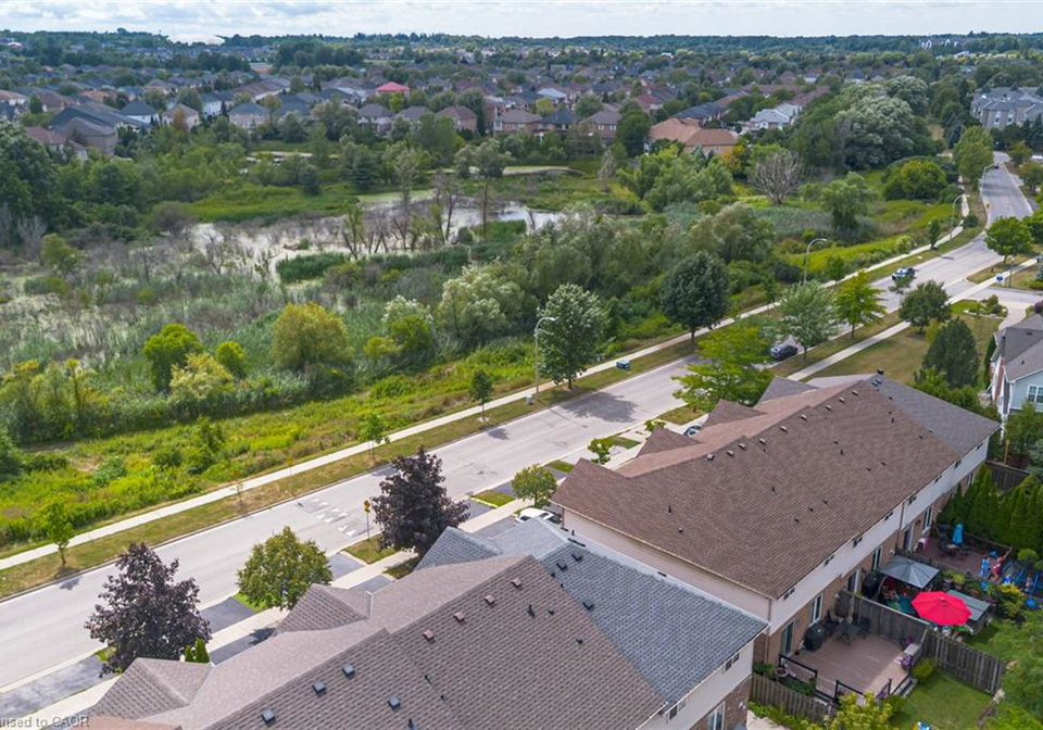 1105-harrogate-drive-ancaster-ontario-40794290