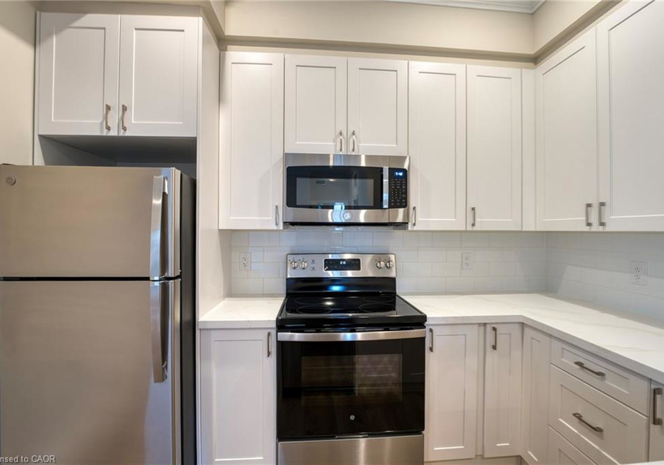 100-charlton-avenue-w-hamilton-ontario-40794354
