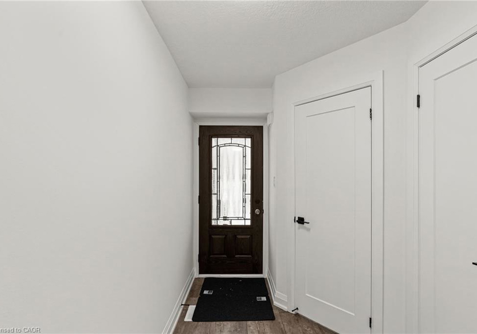 143-stonebrook-way-markdale-ontario-40794392
