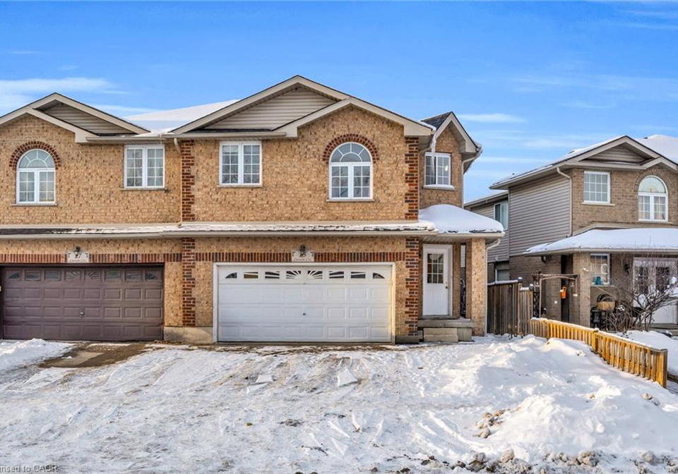 15-curzon-crescent-guelph-ontario-40794438