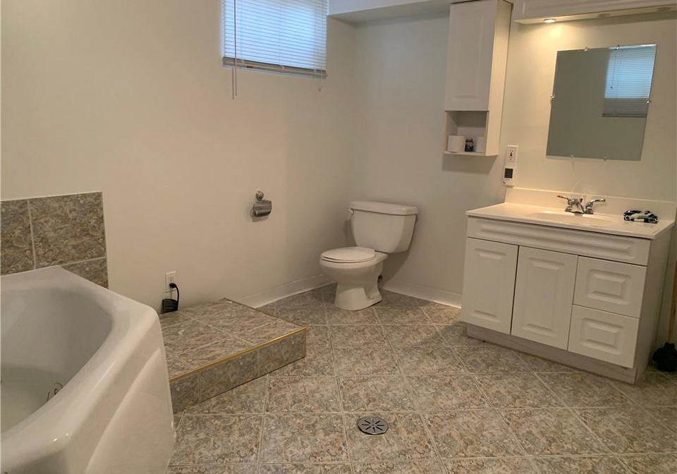 72-southmeadow-crescent-stoney-creek-ontario-40794473