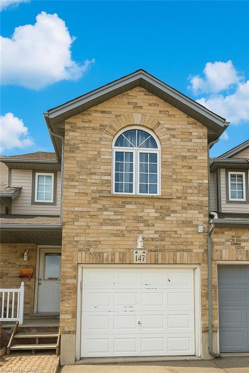 147-activa-avenue-kitchener-ontario-40794501