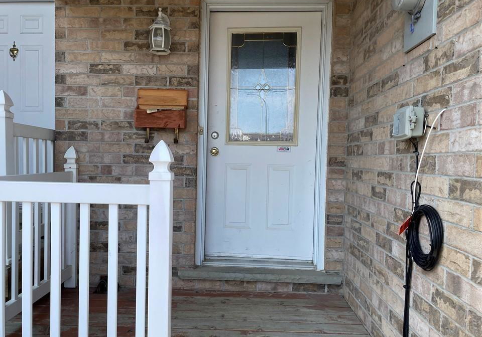 147-activa-avenue-kitchener-ontario-40794501