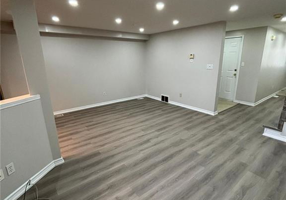 147-activa-avenue-kitchener-ontario-40794501