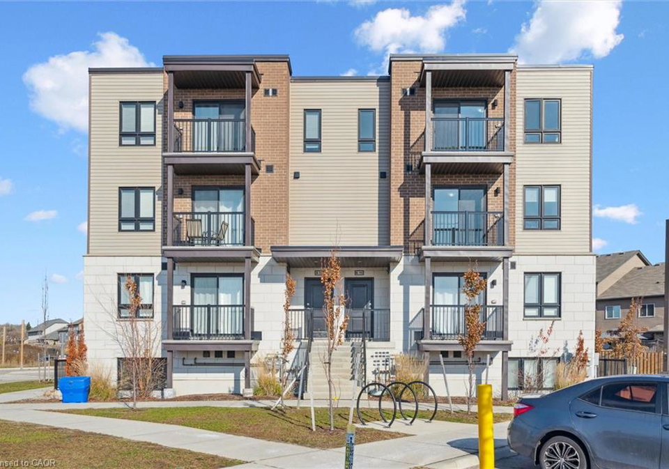 1331-countrystone-drive-kitchener-ontario-40794558