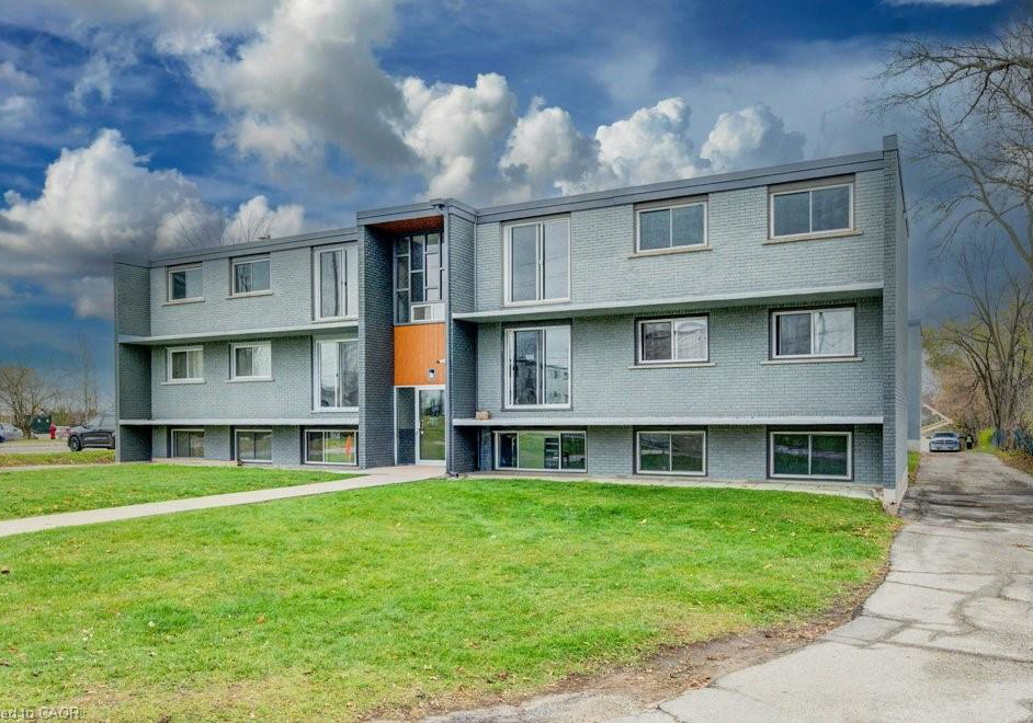82-elgin-street-s-cambridge-ontario-40794566