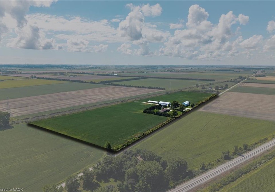 6828-third-line-chatham-ontario-40794598