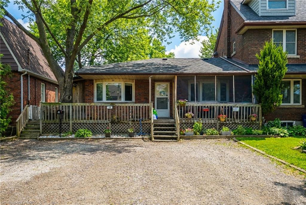 41-lake-avenue-stoney-creek-ontario-40794604