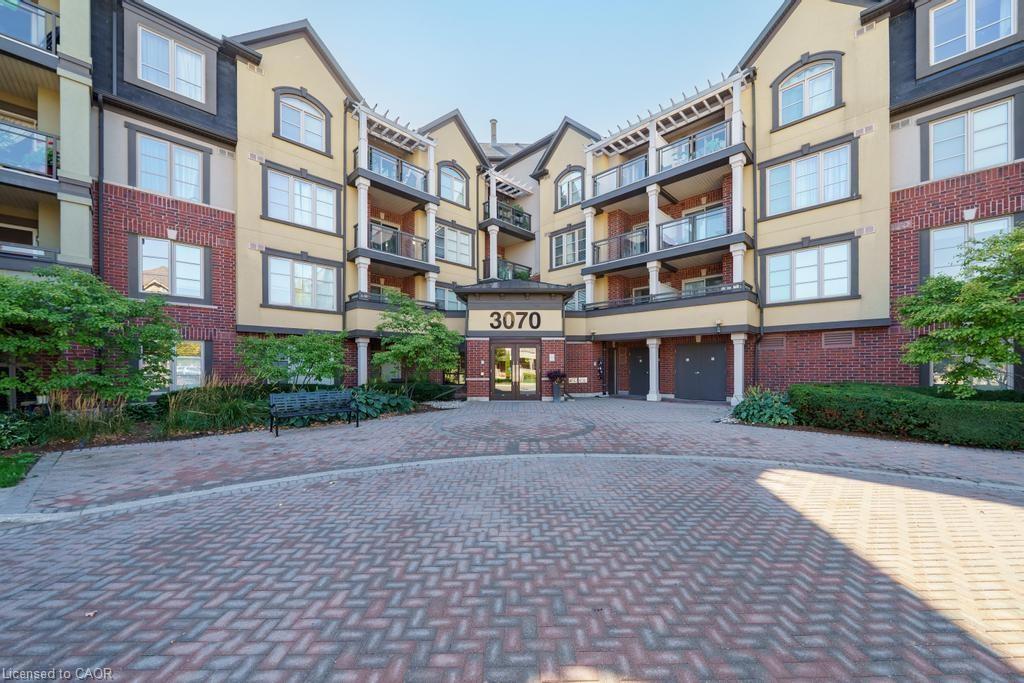 3070-rotary-way-burlington-ontario-40794628