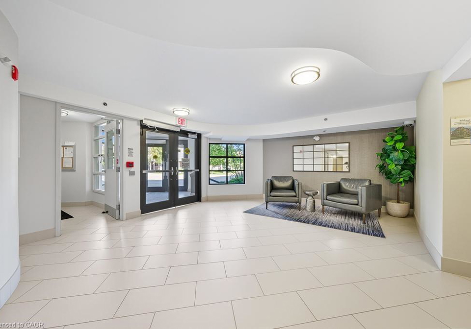 3070-rotary-way-burlington-ontario-40794628