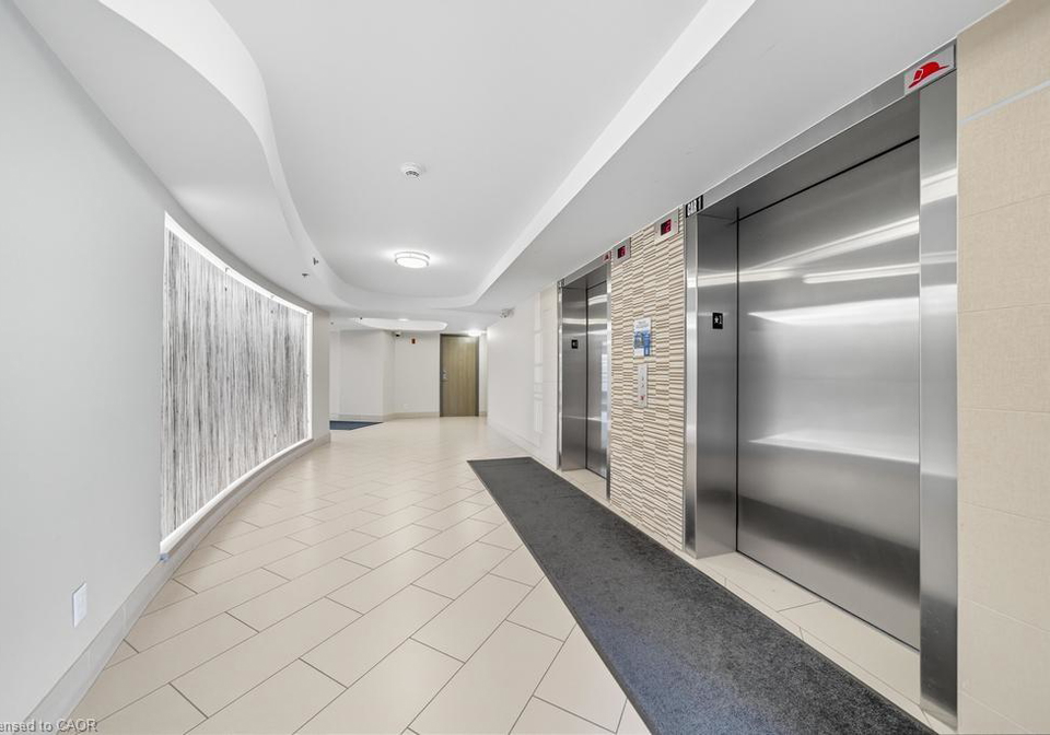 3070-rotary-way-burlington-ontario-40794628