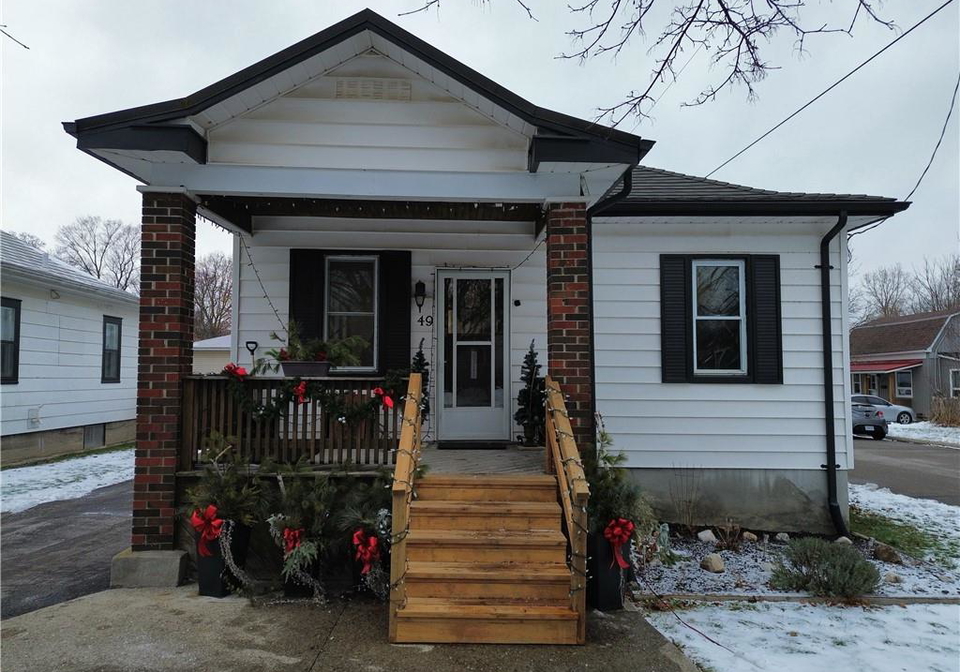 49-woodhouse-street-simcoe-ontario-40794696