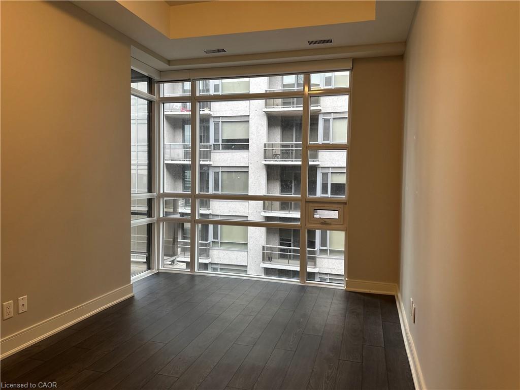 150-main-street-w-hamilton-ontario-40794700