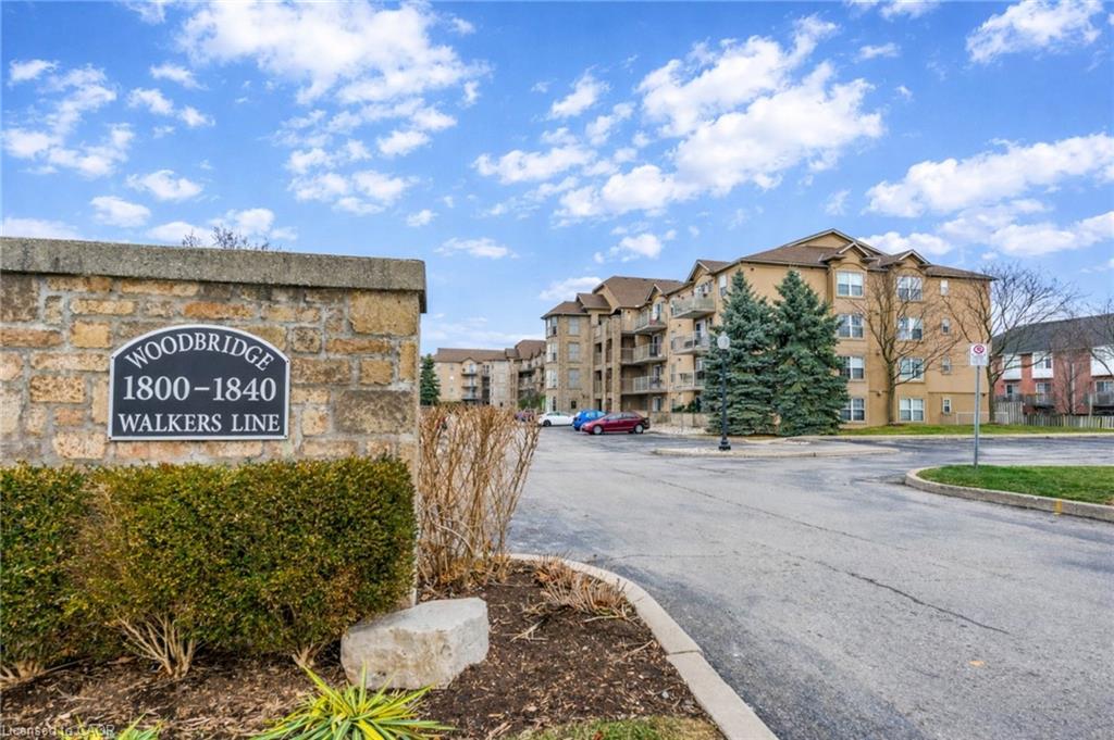 1830-walkers-line-burlington-ontario-40794764