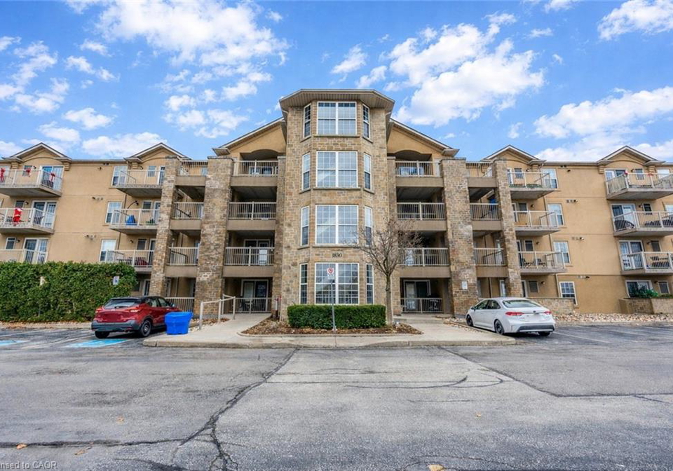 1830-walkers-line-burlington-ontario-40794764
